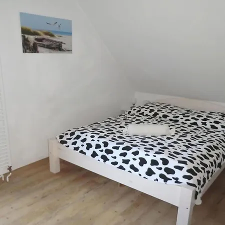 בית נופש Deichperle Beautiful Location נויהרלינגרזיל